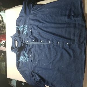 Cd. Daniel's 3x button down tshirt